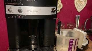 Kaffeemaschine entkalken mit Entkalker De'Longhi Magnifica ESAM 3000.B Kaffeevollautomat Anleitung