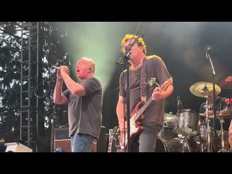 Ween - Vallejo - 2022-07-02 Troutdale OR Edgefield