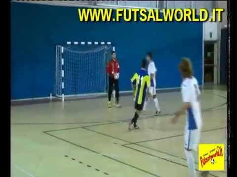 4/11/14 Coppa Lombardia : CUS Bergamo C5 - Remer Futsal Bariano