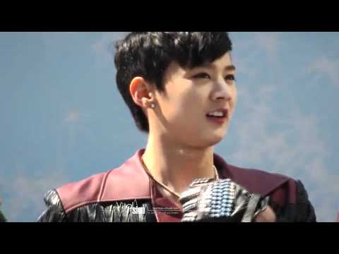 110326 Chunji Focus at Japan Relief Performance