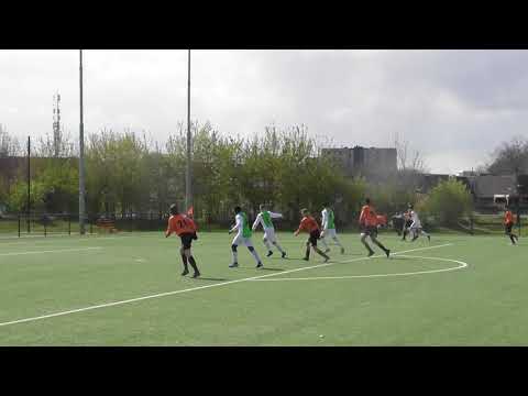 13 april 2019 VV De Meern 016-1- Spijkenisse O16-1 com 5-5 Doelpunt Emre (3-4)