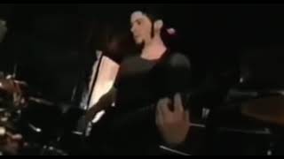 Download lagu Limp Bizkit writing Just Drop Dead with Wes Borland for Chocolate Starfish with Rick Rubin 25/01/00 mp3 Download lagu Limp Bizkit writing Just Drop Dead with Wes Borland for Chocolate Starfish with Rick Rubin 25/01/00 mp3