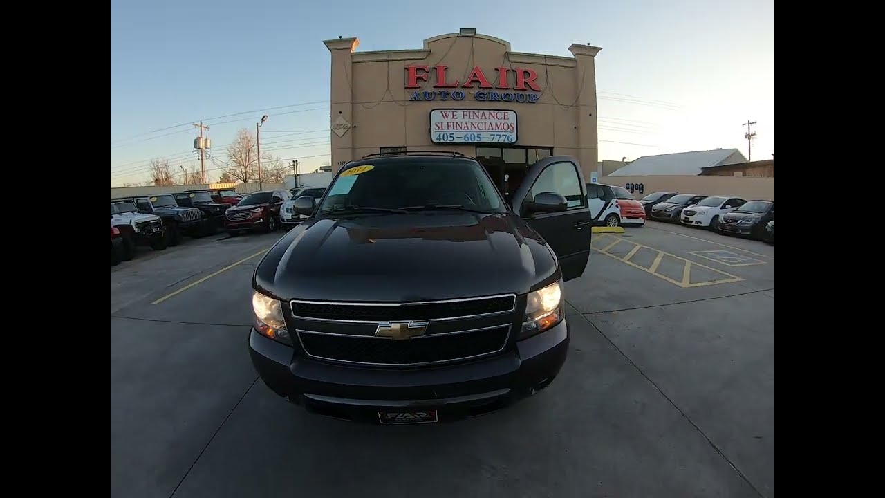 2011 Chevy Suburban 1500 LT (4WD)