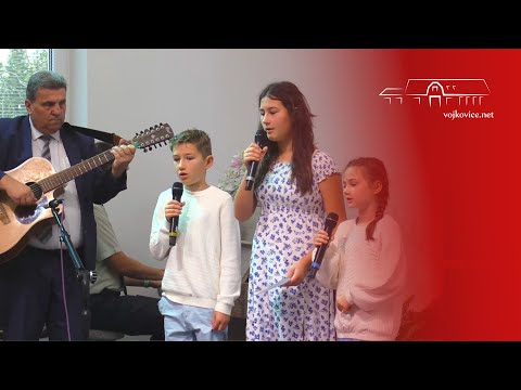 Ranní zpestření - Kubienovi - "Rád se dívám" (15. 11. 2025)