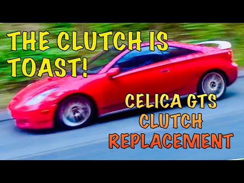 CLUTCH IS TOAST! | Celica GTS Clutch Replacement | Cheap Rally Car Build EP6
