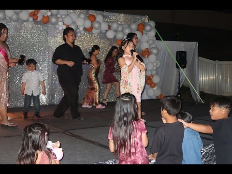 9 year old Sophia Vue Performing Ib Ob Peb Los Seev Cev (original by Douachi Yang)