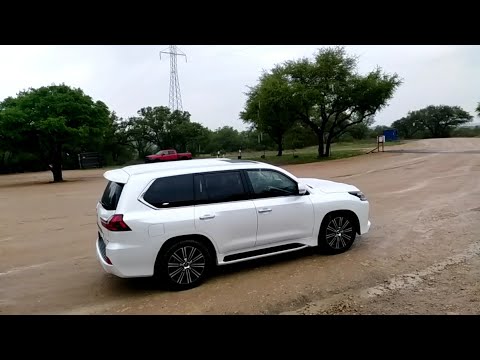 2019 Lexus LX570 off-road: Intro (Part 1)