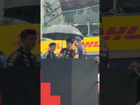The rain came to join the drivers’ parade chaos 👀☔️ #F1 #RedBullRacing #BahrainGP