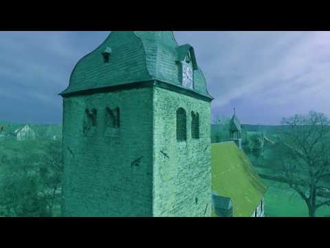 Trailer zum kaputten Kirchendach der Kirche Immenrode von Emma, Julius // Version #2