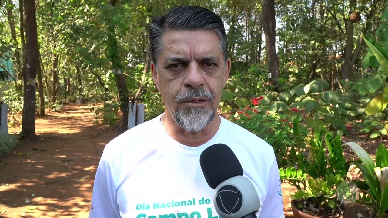 ALUNOS PARTICIPAM DE ATIVIDADE NO MUSEU DO CERRADO PARA MARCAR O DIA NACIONAL DO CAMPO LIMPO