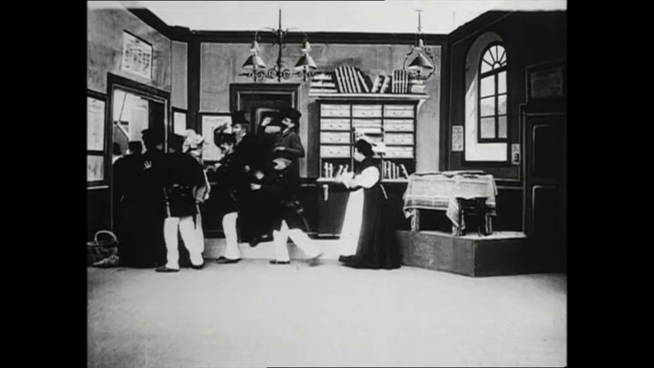 Les Fromages automobiles (1907) Skipping Cheese (Méliès)