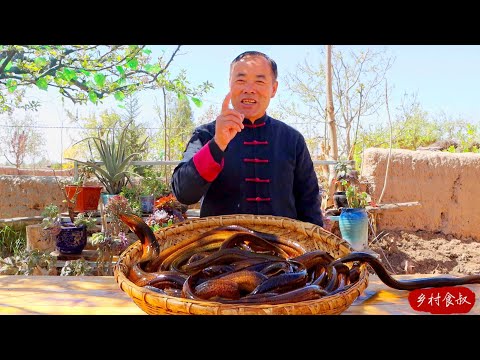 Best Eel Recipe In Asia! Huge Eels Shredded by Hand! Cooked With Special Sause | Uncle Rural Gourmet