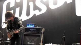 Video thumbnail for Kee Marcello Demonstrates the Epiphone Les Paul Plus Top PRO/FX by OfficialEpiphone