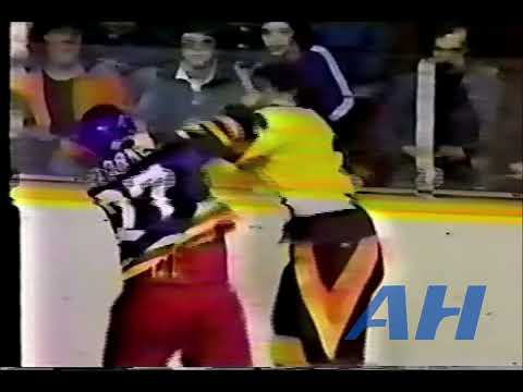 NHL Mar. 10, 1979 Harold Snepsts,VCR v Ron Delorme,COL Vancouver Canucks Colorado Rockies