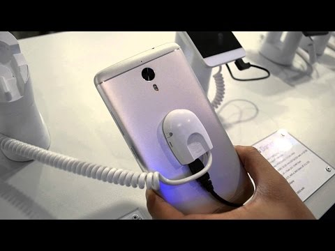 ARCHOS Diamond 2 Note Vs Letv Le 1s Comparison