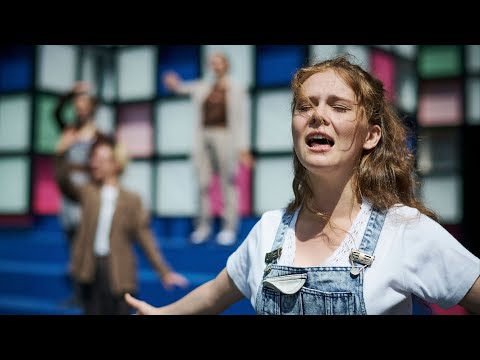 Fra Mols til Skagen – Vi maler byen rød: The Musical 2021 | Nyborg Voldspil