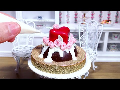 Miniature Edible Heart Chocolate cake with candy roses - mini food ASMR