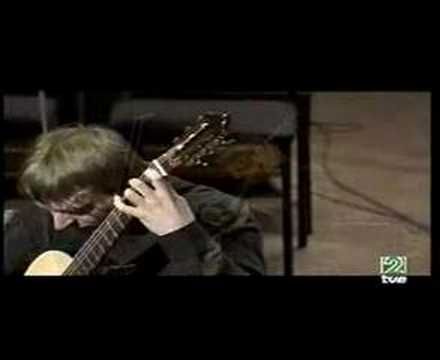 Marcin Dylla perform Toccata para guitara by Rodrigo