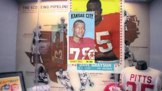 preview picture of video 'Kansas City Chiefs Hall of Honor'
