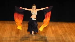 Show Arabesque By Badria. Bailarina Andrea de Lazari, coreografia Fun Veil.