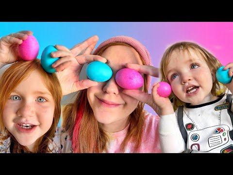 BOY or GIRL?!?? what is our NEW BABY? Adley egg smash on mom and dad to learn the babies gender!
