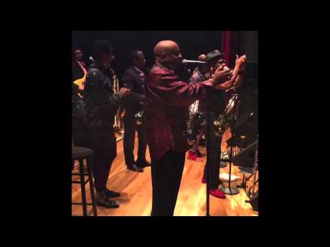 Shola Iyiola performs with Kirk & Kevin Whalum, Norman Brown, Gerald Albright, Shelea & John Stodda