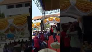 Download lagu Memori berkasih Lala Rossa feat Mc Yudha Savana jos Live SMKN 1 Geger Madiun mp3