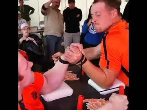 Dan Gallo vs Randy Bayers EPIC WAR !!