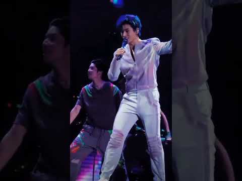 2025.05.10 Zhangzhehan Hongkong Scavenger concert 🎤💙🎂 Song: 90s 🎶 #zhangzhehan #จางเจ๋อฮั่น #张哲瀚 💓💙💓