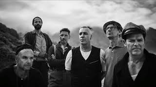 Rammstein - Radio (Subtitulada en Español) Rammstein - Radio (Subtitulada en Español)