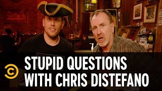 Colin Quinn Sleeps with a Knife Under His Pillow - Stupid Questions with Chris Distefano