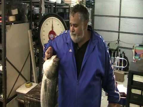 11-26-09 Tom Denoia 12 Pound Bass.MOD