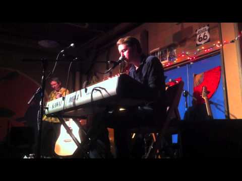 John Fullbright - If You See Me Getting Smaller