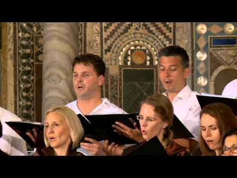 Komorni zbor Rubino : Marijo majko