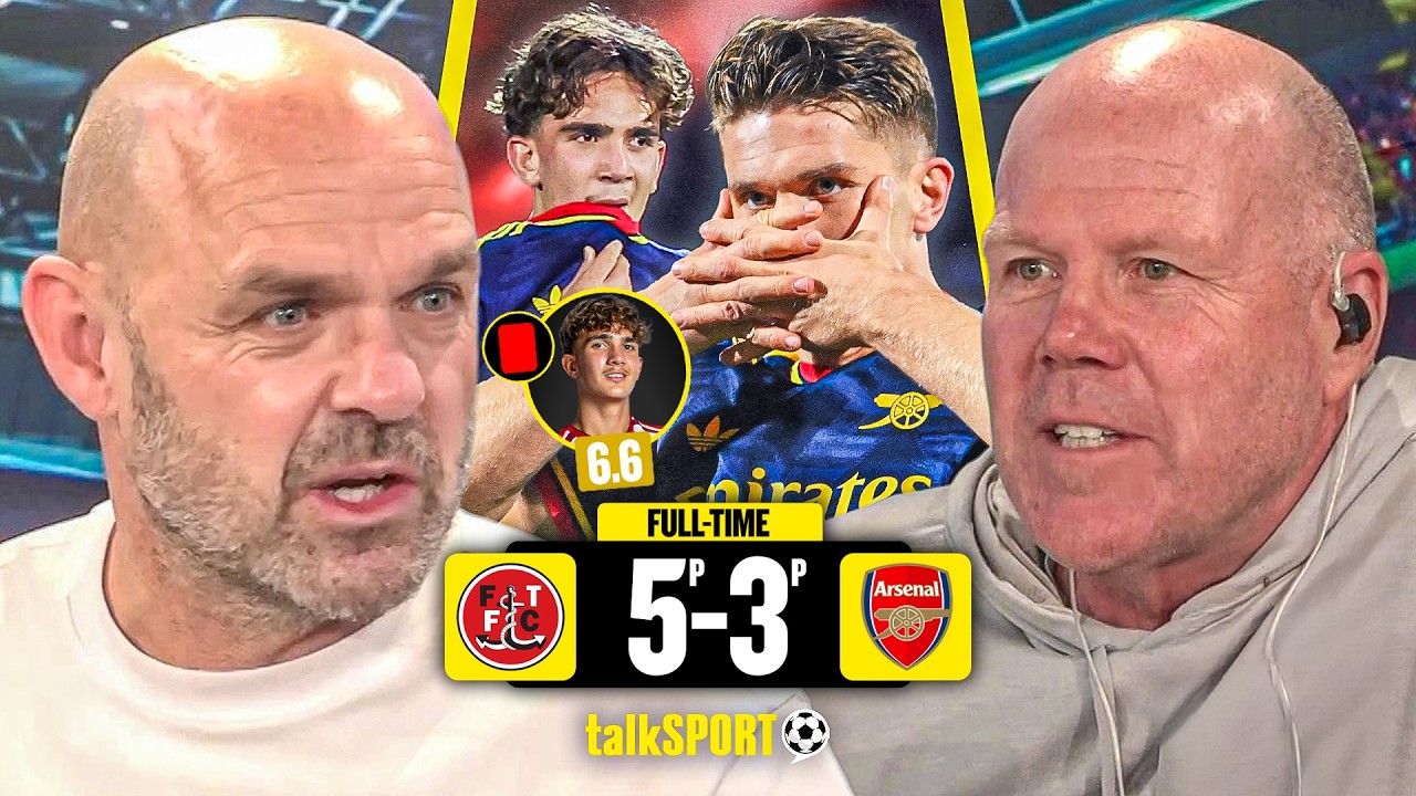 Danny Murphy REACTS to HUGE UPSET as Fleetwood Town STUN Arsenal & Max Dowman's 'NONSENSE' red card!