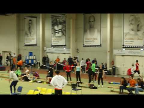 Sáray Péter Csaba futamgyőzelme 200 m-en