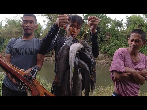 SE03EP030 Part 3 - Mga NAGLALAKIHANG HITO PINAMUGARAN ang ILALIM ng BUHAY na BATO