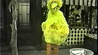 Classic Sesame Street - Somebody Come and Play