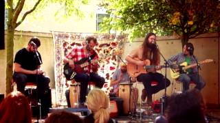 Red Bee Presents: Matthew E. White Track: Signature Move