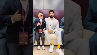 Download lagu Osman bey |with her fans.💫#kurlusosman#burkozcivit#cov#drama #youtubeshorts mp3