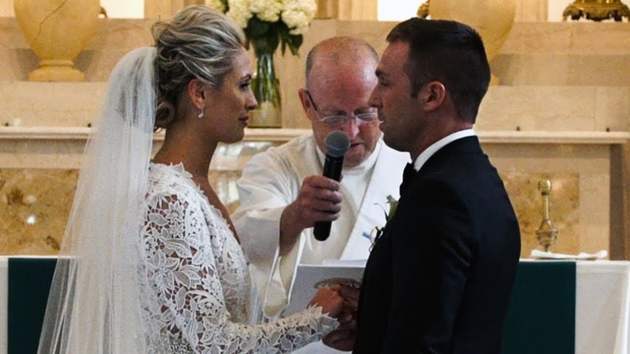 Bruid Wist dat Hij Haar Bedroog, Maar Ze Wachtte Expres tot deze Dag om Wraak te Nemen