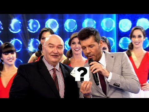 Marcelo Tinelli's unique message with his new cell phone