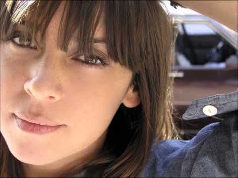 Cat Power - Troubled Waters and King Rides By (Live on WNYU New York, 2000)