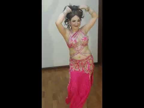 Natalia Trigo "La Terremoto" Bellydancer - Drum Solo / Solo de Derbake