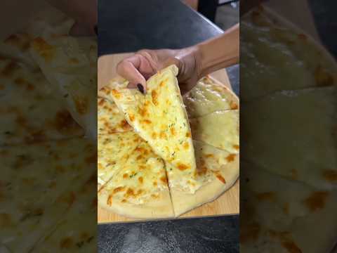 What is Pizza Bianca #italy #food #pizzabianca #pizza