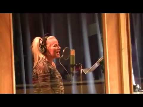 Michelle Luttenberger ~ Der Trick mit dem Dackelblick (heute)