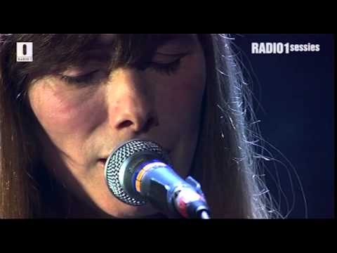 Neeka - Sit with you (Radio 1 Sessies 2013)