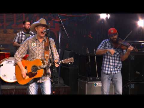 Jason Boland Performs "Dark & Dirty Mile" on The Texas Music Scene