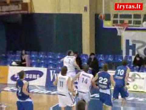 Lietuvos rytas tik per plauką nugalėjo Kauno Aisčius