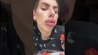 Download lagu Oh, thanks girls! 😅🤷🏼‍♀️ #funny #shorts #comedy mp3